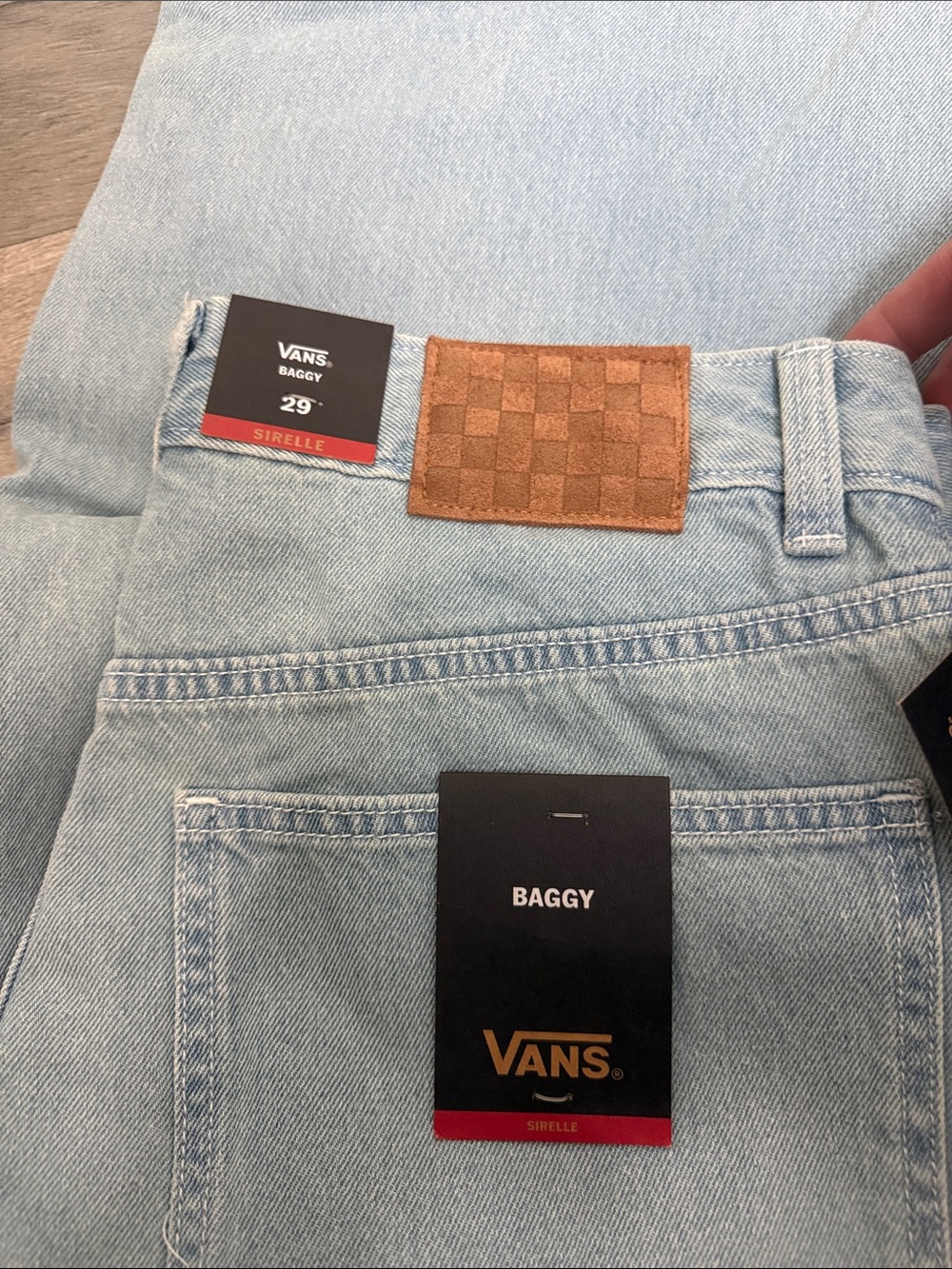 Vans Sirelle Baggy Jeans Women’s Size 29 NWT Light Wash Wide Leg Skate Denim - Picture 4 of 10